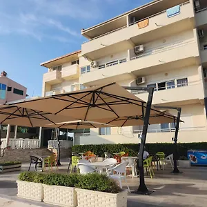 Hotel Maren